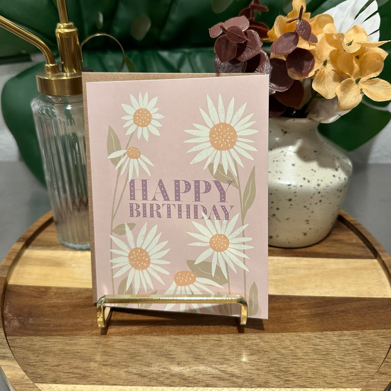 &quot;Happy Birthday&quot; Daisy Greeting Card